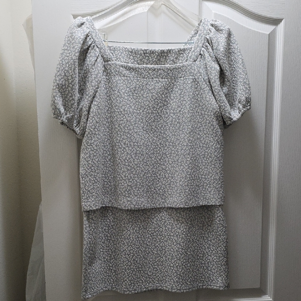 LOFT Gray and Cream Patterned Knit 2  Piece Set